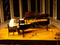 �W���E�K���u�X�s�A�m�R���T�[�g