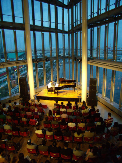 �W���K���u�X���s�A�m�R���T�[�g